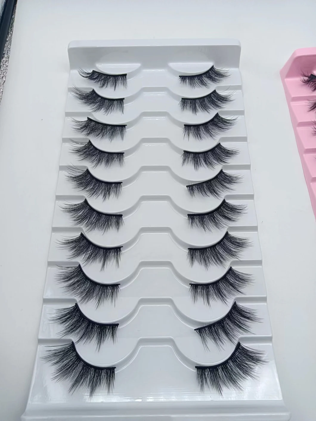 Wholesale Natural Curly Half Lash Handmade Vegan 3D Faux Mink Half Circle Eyelashes Supplier